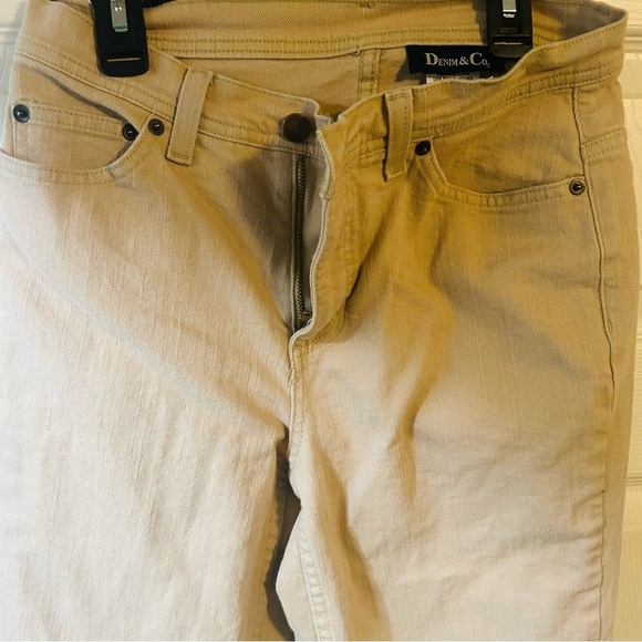 Denim & Co regular modern waist boot cut khaki color jeans size 4. Style #A45113 - Picture 3 of 4